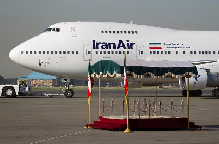 Boeing Iran Air 747SP in partenza dall'Aeroporto Internazionale di Teheran-Mehrabad. REUTERS/Morteza Nikoubazl